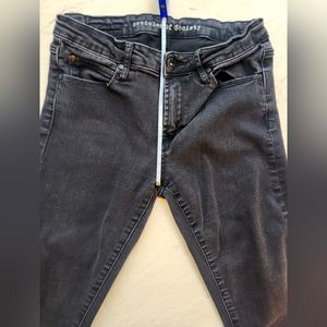 Worn pair of Articles of society women's jeans size 27 skinny Black Wash